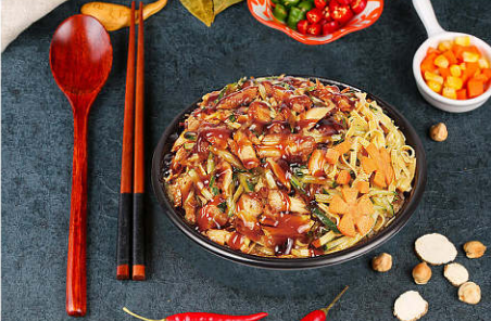在洛阳开家烤肉拌饭店利润怎么样?年入30万我怎么做到的