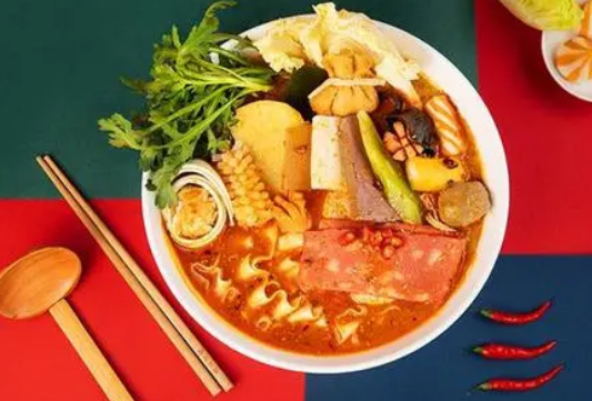 初入加盟行业者必看!开家麻辣烫加盟店怎么样?