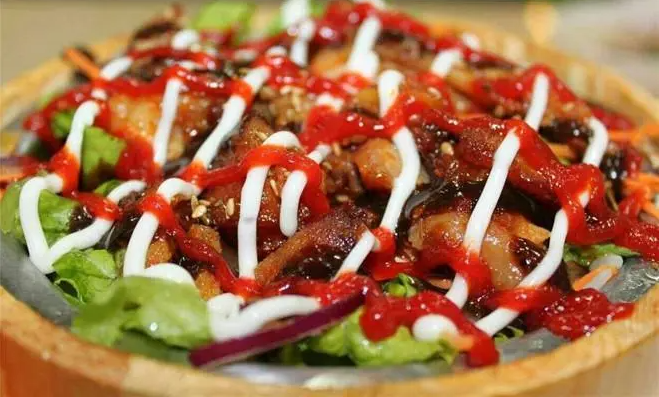 创业开烤肉拌饭店，加盟费用怎么算？