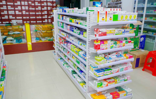连锁药店加盟条件及费用标准是什么样？科学加盟，开启连锁药店创业之路！