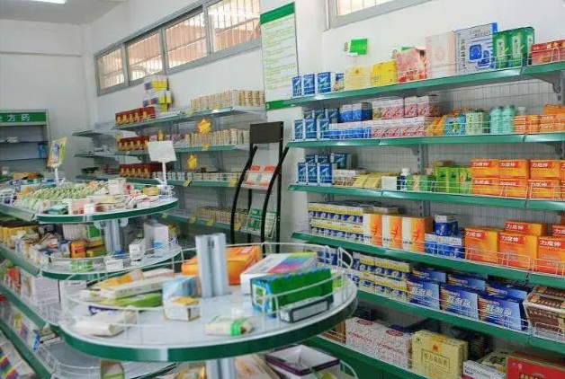 连锁药店加盟费用大概多少钱？打造成功药店加盟，你需要掌握的加盟费用知识