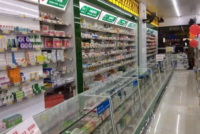 药店加盟的费用分析及经营策略