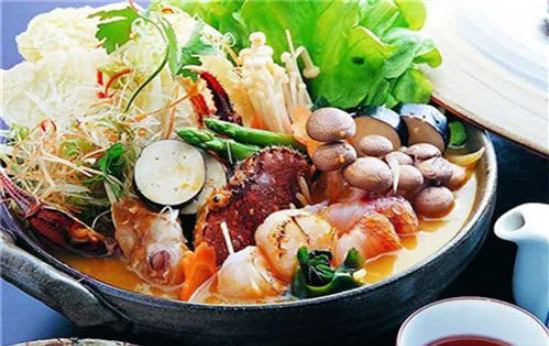 如何加盟一家麻辣烫店？全面解析加盟条件和流程