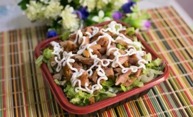 烤肉拌饭加盟店加盟费多少？探索烤肉拌饭加盟店的投资前景与费用分析