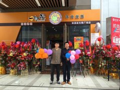 开个零食店怎么经营更好