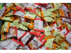 如何选择零食加盟店的品牌？这些因素要注意