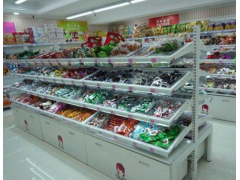 鑫鑫零食干果店加盟条件有哪些？加盟条件简单，门槛低